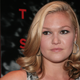 Illustration for article titled Julia Stiles Would Like a Middle Finger Emoji
